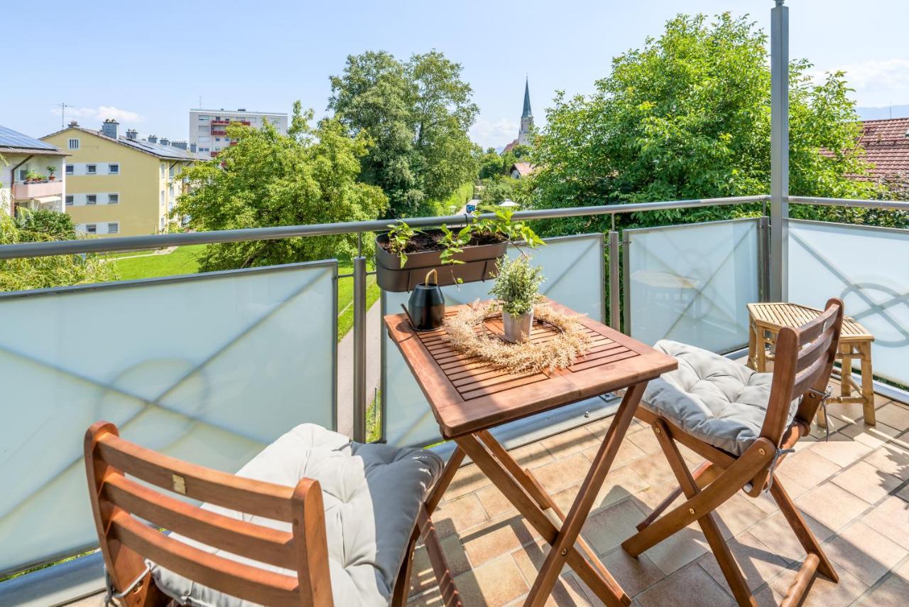 Eg Links-Wunderschoene 70M Grosse 2-Zimmer City Wohnung Naehe Salzburg Freilassing Ngoại thất bức ảnh